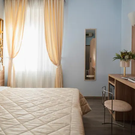 Re Enzo Hotel 4*