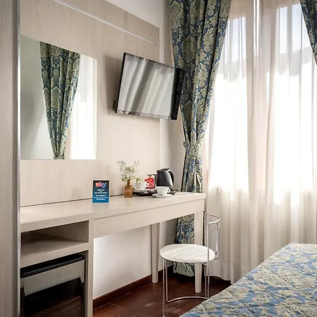 Re Enzo Hotel 4*