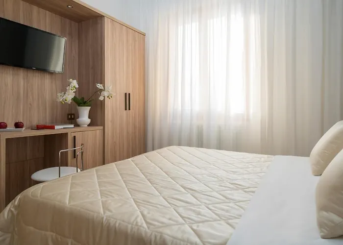 Re Enzo Hotel 4*
