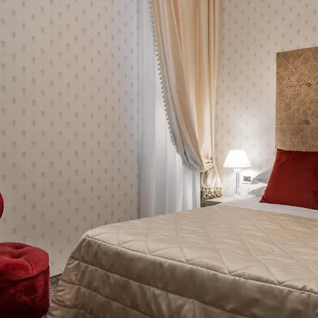 Ξενοδοχείο Re Enzo 4*