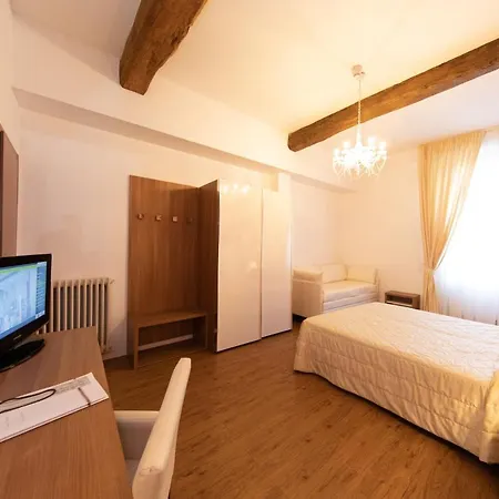 Hotel Re Enzo Bolonia