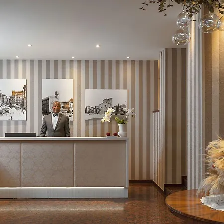 Hotel Re Enzo Bolonia