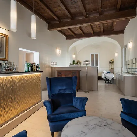 Hotel Re Enzo