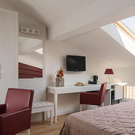 Hotel Re Enzo